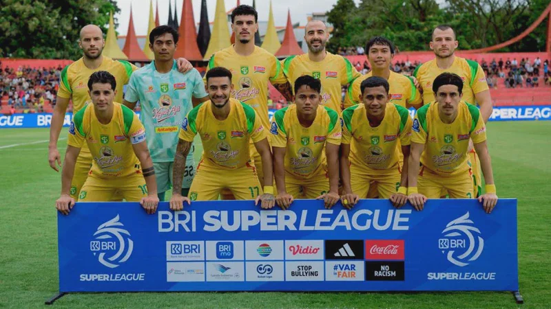 Hasil BRI Liga 1: Persebaya Pesta 7 Gol ke Gawang Semen Padang, Tavares Tetap Merendah
