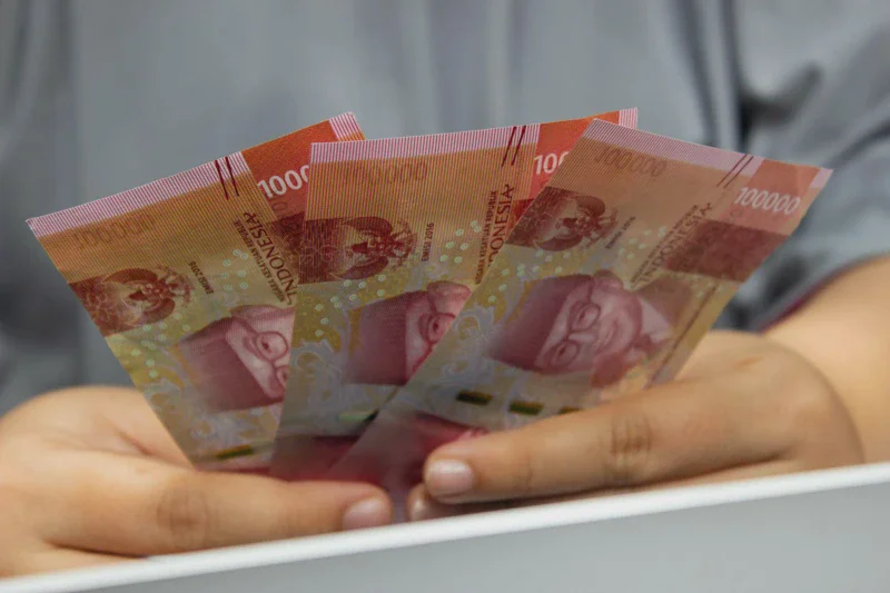 IHSG Anjlok 3,46 Persen ke Level 6.370, Nilai Transaksi Tembus Rp25,3 Triliun