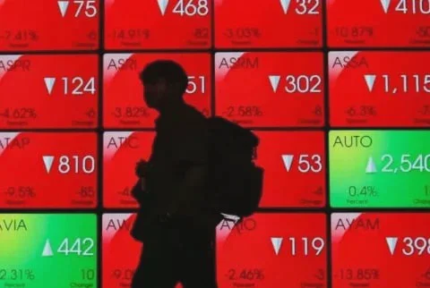 IHSG Jeblok 1,98% ke Level 6.723, Ratusan Saham Berguguran Sore Ini