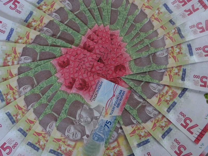 Rupiah Melemah ke Rp17.670, Pasar Cermati Kebijakan Ekspor Satu Pintu Terbaru 2026